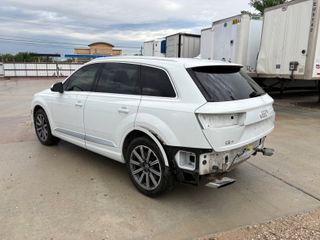 2017 Audi Q7 3.0T Premium - Exterior Rear Left Corner Image